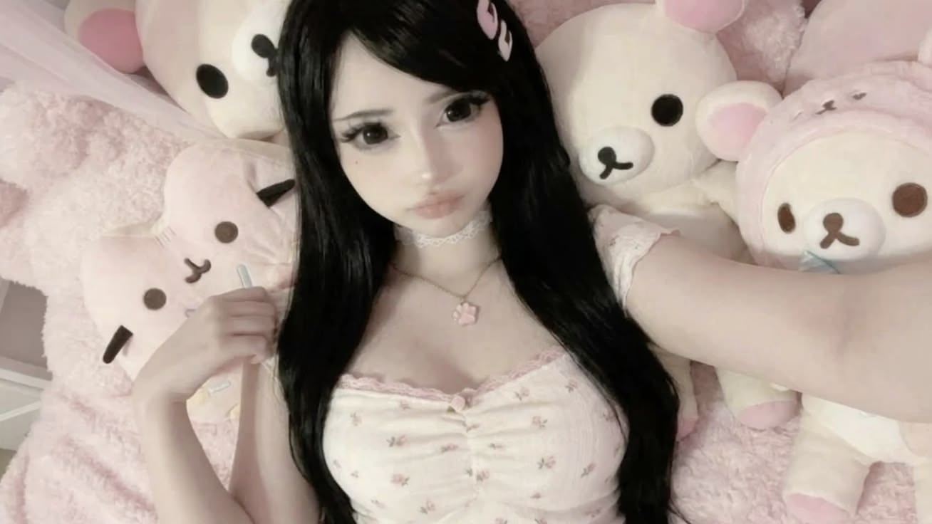 Discovery splash banner for ꒰ა e-kitty ໒꒱ 🍰 𓂃 make friends.egirls.active vcs.nitro giveaways.guild tags.sfw Discord server